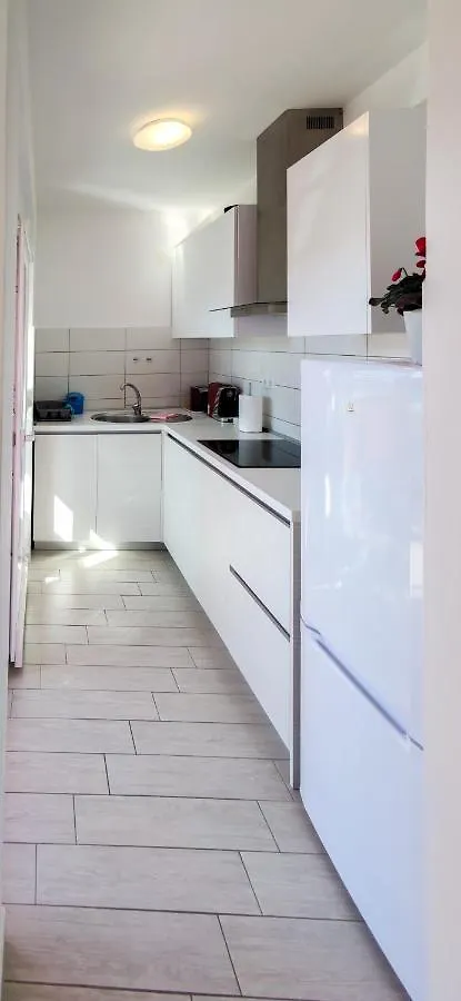 Apartment Susy 佩特坎内